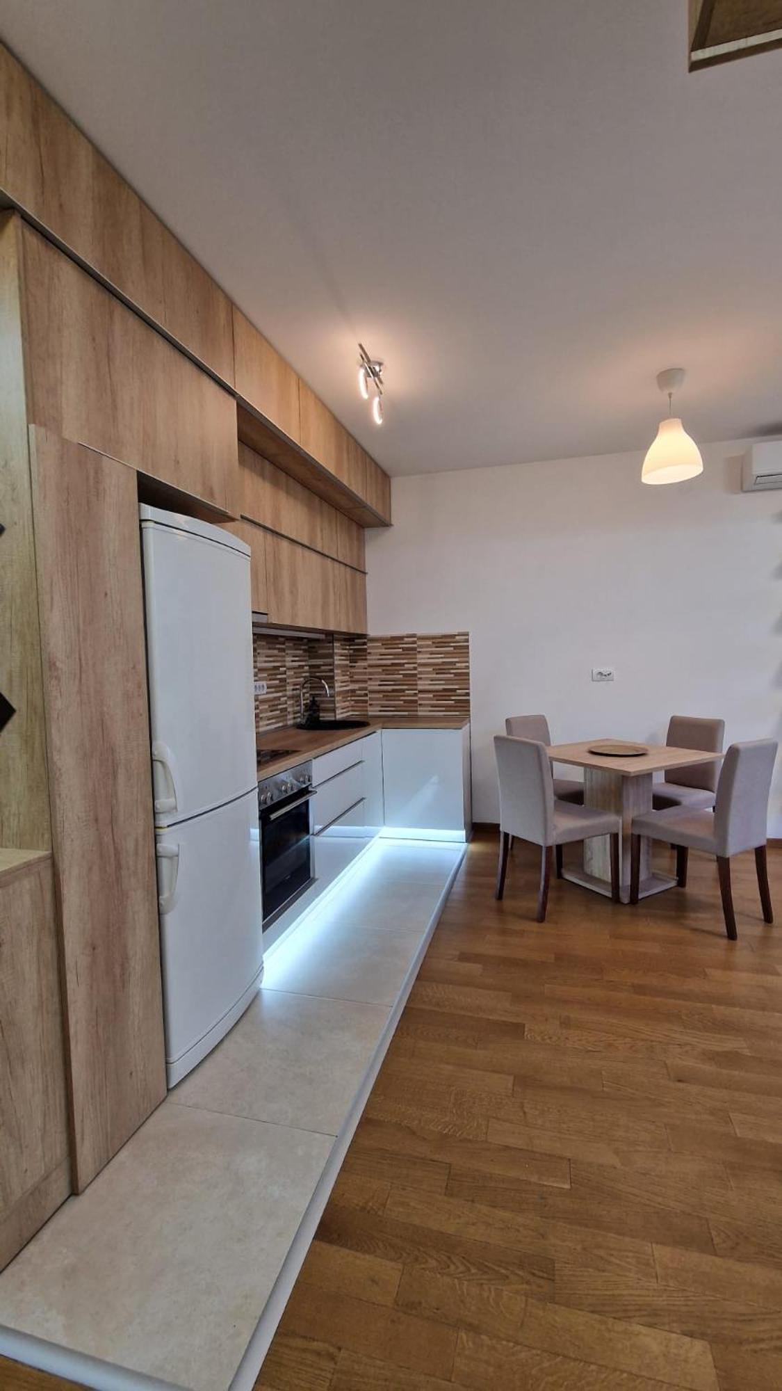 Porodicno-Poslovni Udoban Stan Apartment Belgrade Exterior photo
